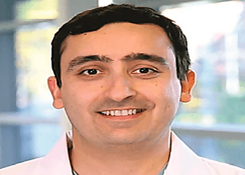 Dr. Artur Gevorgyan - Oshawa, ON ENT Doctors - Doctor Portrait Image