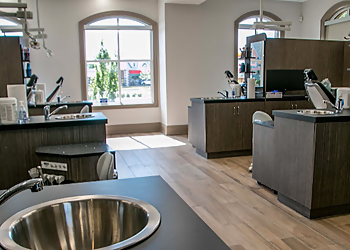 Whitby orthodontist Dr. Arun Rajasekaran - DURHAM ORTHODONTIC CENTRE