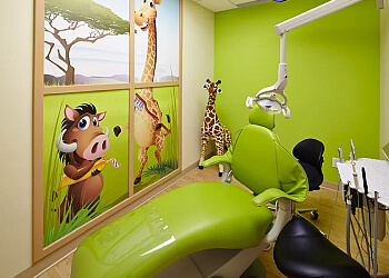 Burlington children dentist Dr. Avin Gupta - SAFARI CHILDREN'S DENTISTRY