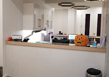 Mississauga children dentist Dr. Azadeh Fini - MY KID'S DENTIST