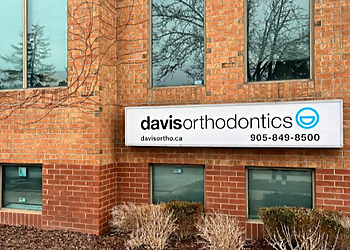 Oakville orthodontist Dr. Baker Akad - DAVIS ORTHODONTICS OAKVILLE SOUTH