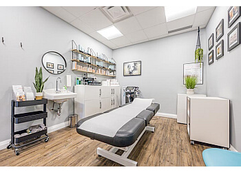 Guelph dermatologist Dr. Brandon Howell - GUELPH SKIN CLINIC