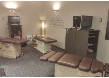 Guelph chiropractor Dr. Brent Lipke, DC - FAMILY CHIROPRACTIC CENTRE