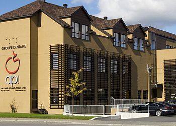 Laval cosmetic dentist Dr Jacques Léonard - API GROUPE DENTAIRE