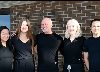 St Albert Chiropraticiens Dr. Bryan Brodeur, DC