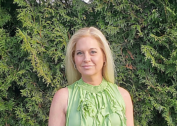 Dr. Carol NIcolle - Delta, BC Acupuncture - Doctor Portrait Image