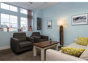 Delta psychologist Dr. Catalina Zilveti, Psy.D. - ALONGSIDE YOU