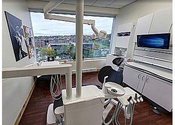 Quebec cosmetic dentist Dr. Catherine Lessard - CHEZ MON DENTISTE