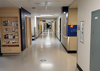 Sherbrooke Neurologues Dr. Charles Deacon - CHUS-HÔPITAL FLEURIMONT