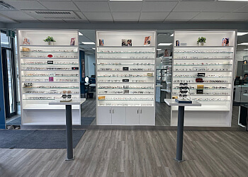 North Bay Optométristes Pédiatriques Dr. Charles Longlade, B.Sc, OD - OPTOMETRY NORTH BAY