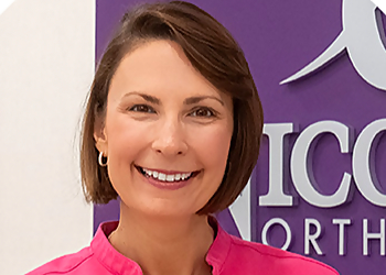 Dr. Cherie Nicolucci - NICOLUCCI ORTHODONTICS Dr. Cherie Nicolucci - NICOLUCCI ORTHODONTICS - Kitchener, ON Orthodontistes - Doctor Portrait Image