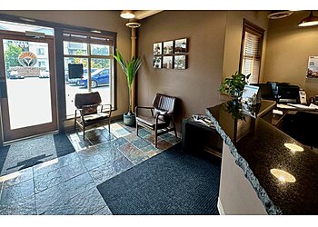 Nanaimo naturopathy clinic Dr. Corin Tomlinson ND - COASTAL INTEGRATIVE HEALTH & WELLNESS