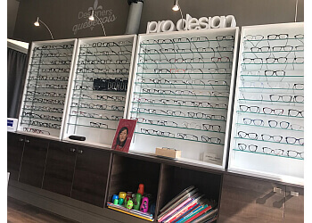 Longueuil optometrist Dr. Céline Éthier, OD - CENTRE D'OPTOMÉTRIE STE-HÉLÈNE LONGUEUIL