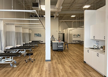 Ottawa orthopedic Dr. Darryl Young - OTTAWA ORTHOPAEDIC CENTRE