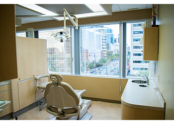 Edmonton children dentist Dr. Darsi Perusini - AVENUE PEDIATRIC DENTISTRY