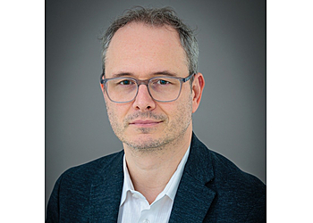 Sherbrooke neurosurgeon Dr. David Mathieu - CHUS-HÔPITAL FLEURIMONT