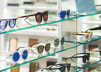 St Catharines optometrist Dr. Dawn Clarke, OD - DR. DAWN CLARKE OPTOMETRY