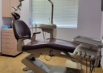 Dr. Diaa Younan - Ajax, ON Cosmetic Dentists - Treatment Room Image
