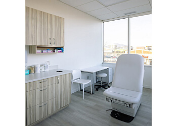 Kelowna dermatologist Dr. Dianne Burrows - INTERIOR DERMATOLOGY CENTRE