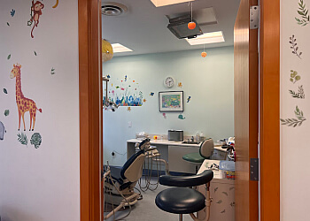 North Vancouver Dentistes Enfants Dr. Don Milton - NORTH SHORE CHILDREN'S DENTAL