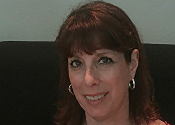 Dr. Elaine Herer - Toronto, ON Gynécologues - Doctor Portrait Image