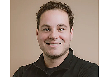 Red Deer Chiropraticiens Dr. Eric de Wit, DC, - LIFE CHIROPRACTIC WELLNESS CENTRE 