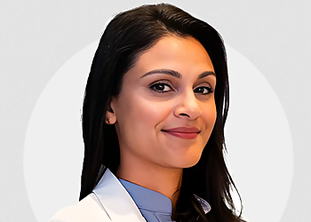 Dr. Fallon Patel, OD - Oakville, ON Optometrists - Doctor Portrait Image
