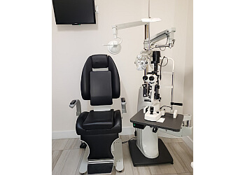 Delta optometrist Dr. Farah Akhtar Naz, MBBS, MCPS, FCPS, OD - EYEZONE OPTOMETRY