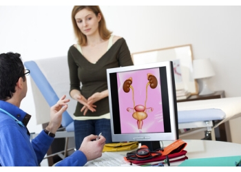 Dr. Frank Papanikolaou, MD - Mississauga, ON Urologues - Doctor Portrait Image