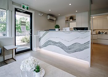 Nanaimo plastic surgeon Dr. G. Philip Barnsley