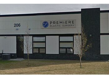 Saskatoon Chirurgien Plasticien Dr. Geethan Chandran - PREMIERE PLASTIC SURGERY