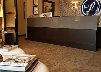 Saskatoon Chirurgien Plasticien Dr. Geethan Chandran - PREMIERE PLASTIC SURGERY