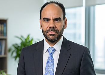 Dr. Gemah Moammer - Kitchener, ON Orthopédiques - Doctor Portrait Image