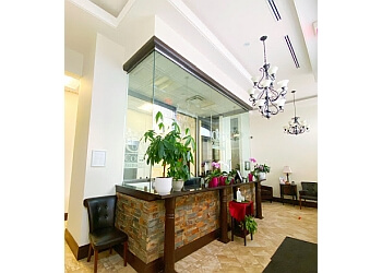 Oakville primary care physician Dr. Gloria Farhat - CORNWALL MEDICAL CLINIC