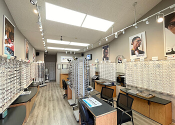 Surrey optometrist Dr. Jason Hundle, OD - WEST COAST OPTICAL