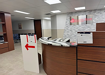 Red Deer Cardiologues Dr. Gregory Searles - HEALTHY HEART INSTITUTE