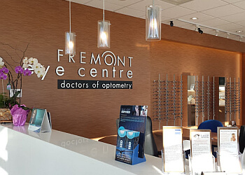 Port Coquitlam pediatric optometrist Dr. Jodie Xie, OD - FREMONT EYE CENTRE