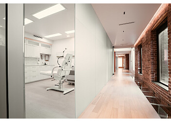 Montreal Chirurgien Plasticien Dr. Hani Sinno