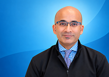 Dr. Harbuksh Sekhon - Edmonton, AB Dentistes - Doctor Portrait Image