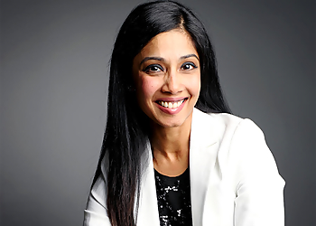 Dr. Harina Thyriar, B.Sc., O.D - Montreal, QC Optométristes - Doctor Portrait Image
