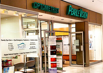 Coquitlam pediatric optometrist Dr. Helen Mach, OD - TRI CITY OPTOMETRY