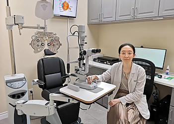 Richmond pediatric optometrist Dr. Helen Wang, OD - MINORU EYE CLINIC