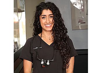 Dollard des Ormeaux cosmetic dentist Dr. Helia Parsa Nejad - WEST ISLAND FAMILY DENTAL image 1