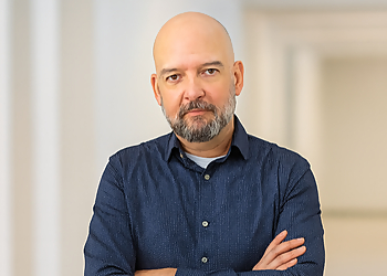 Dr. Hugo Stevenson, Ph.D, C. Psych Dr. Hugo Stevenson, Ph.D, C. Psych - Milton, ON Mental Health & Counselling - Doctor Portrait Image