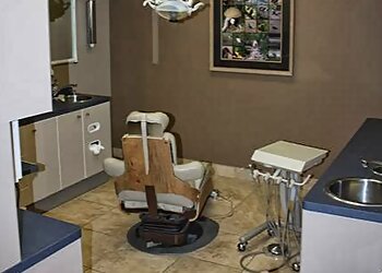 Norfolk dentist Dr. Ian Malo - MALO FAMILY & COSMETIC DENTISTRY