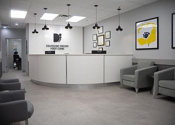 Calgary Podiatres Dr. Ian Russell - DALHOUSIE STATION FOOT CLINIC