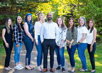Nanaimo cosmetic dentist Dr. Inam S Syed - DOWNTOWN DENTAL GROUP