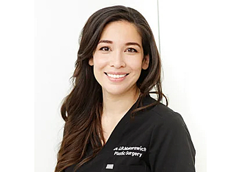 Brampton Chirurgien Plasticien Dr. Jacqueline Rose Makerewich