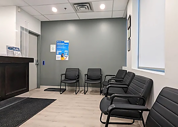 Dr. James Johnston - Kitchener, ON Cardiologues - Clinic Interior Image