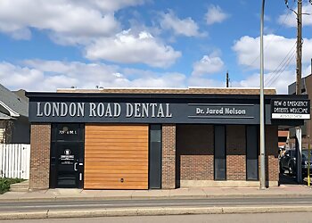 Lethbridge cosmetic dentist Dr. Jared Nelson - LONDON ROAD DENTAL